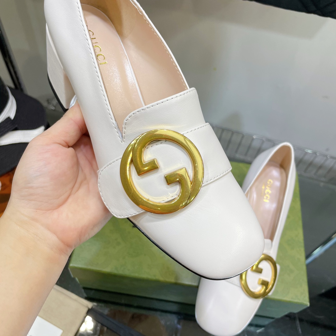 Gucci Blonde Women's Mid-heel Pump - EUR FASHION