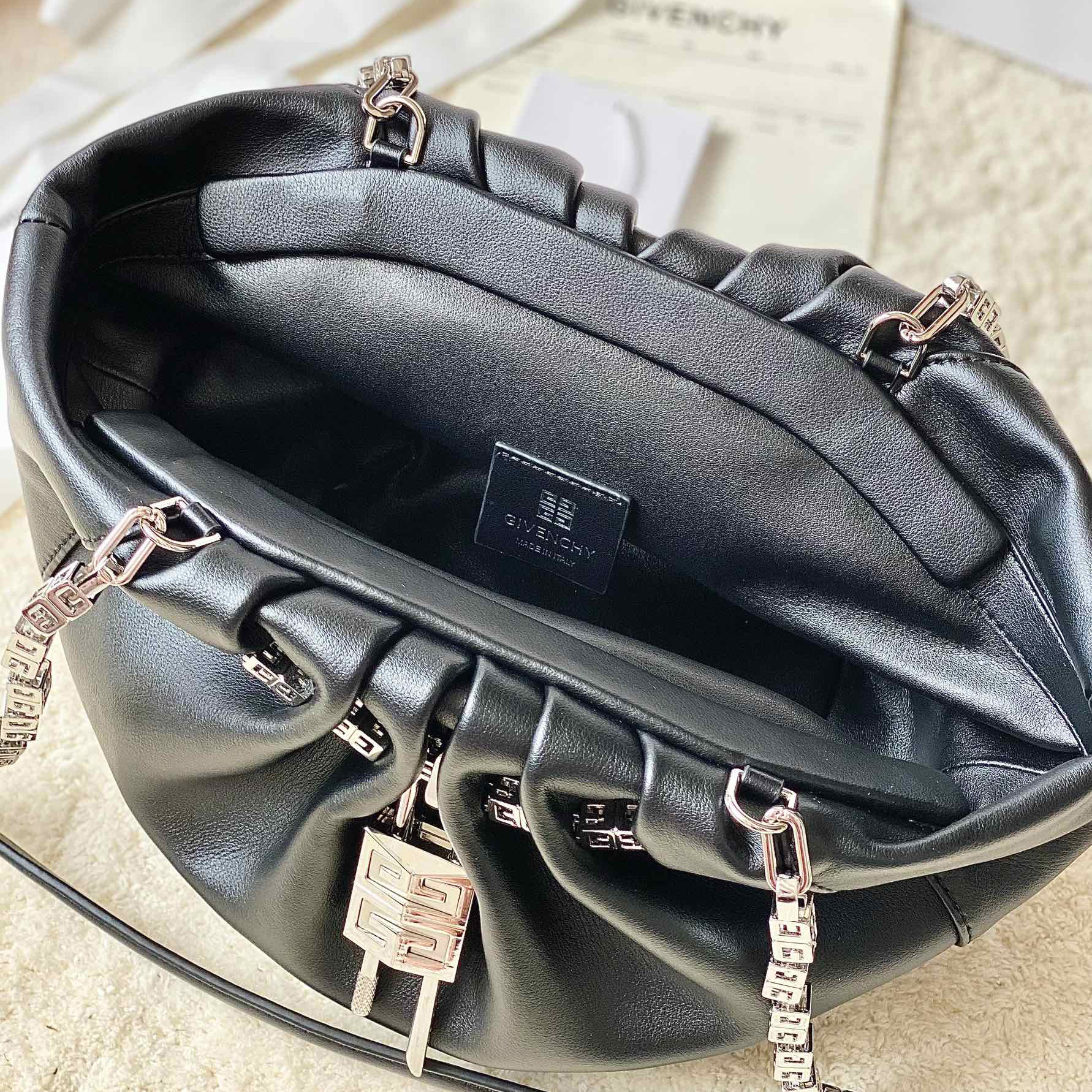 Givenchy Small Kenny Bag In Smooth Leather - Black(32-22-17cm) - EUR FASHION
