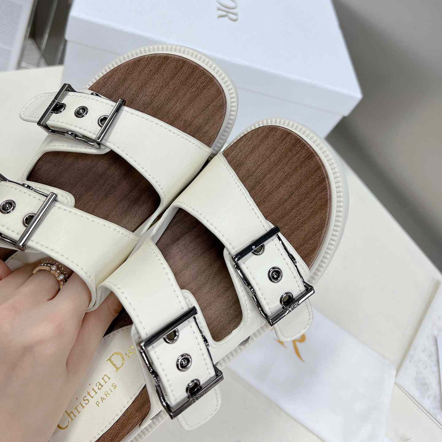 Dior Diorquake Strap Sandal - EUR FASHION