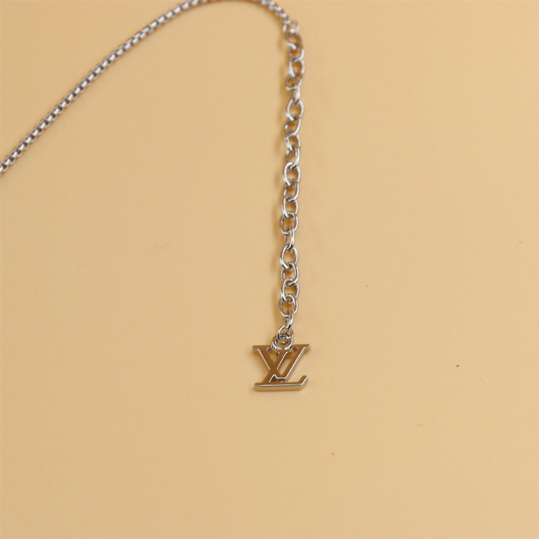 Louis Vuitton  LV Sunrise Necklace     M00651 - EUR FASHION