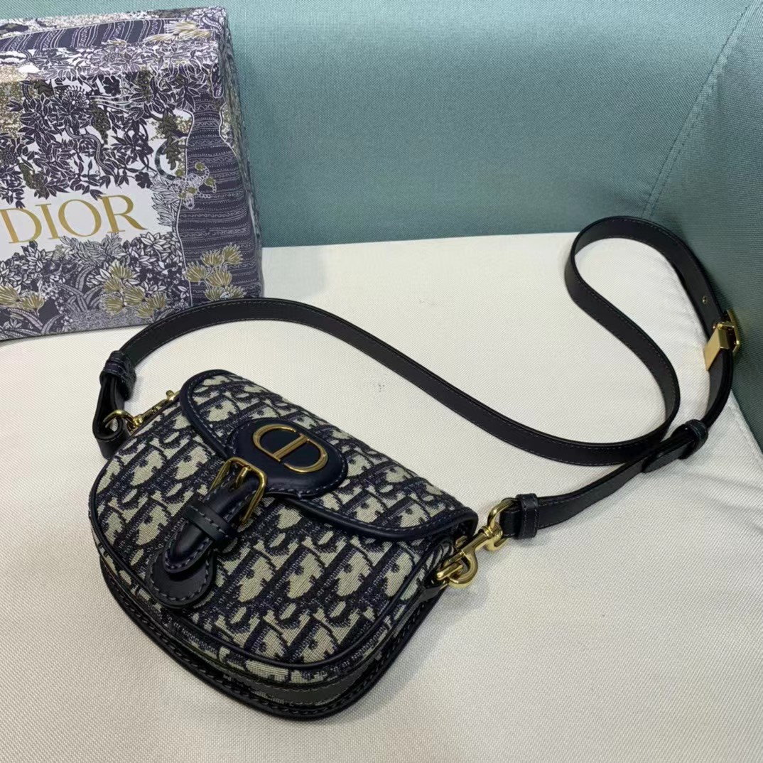 Dior Bobby Mini Bag (18-14-4cm) - EUR FASHION