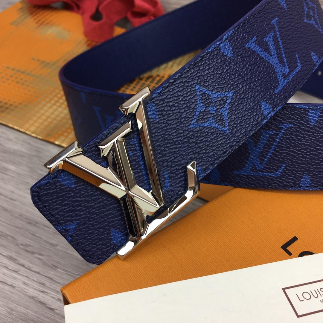 Louis Vuitton LV Pyramide 40mm Reversible - EUR FASHION