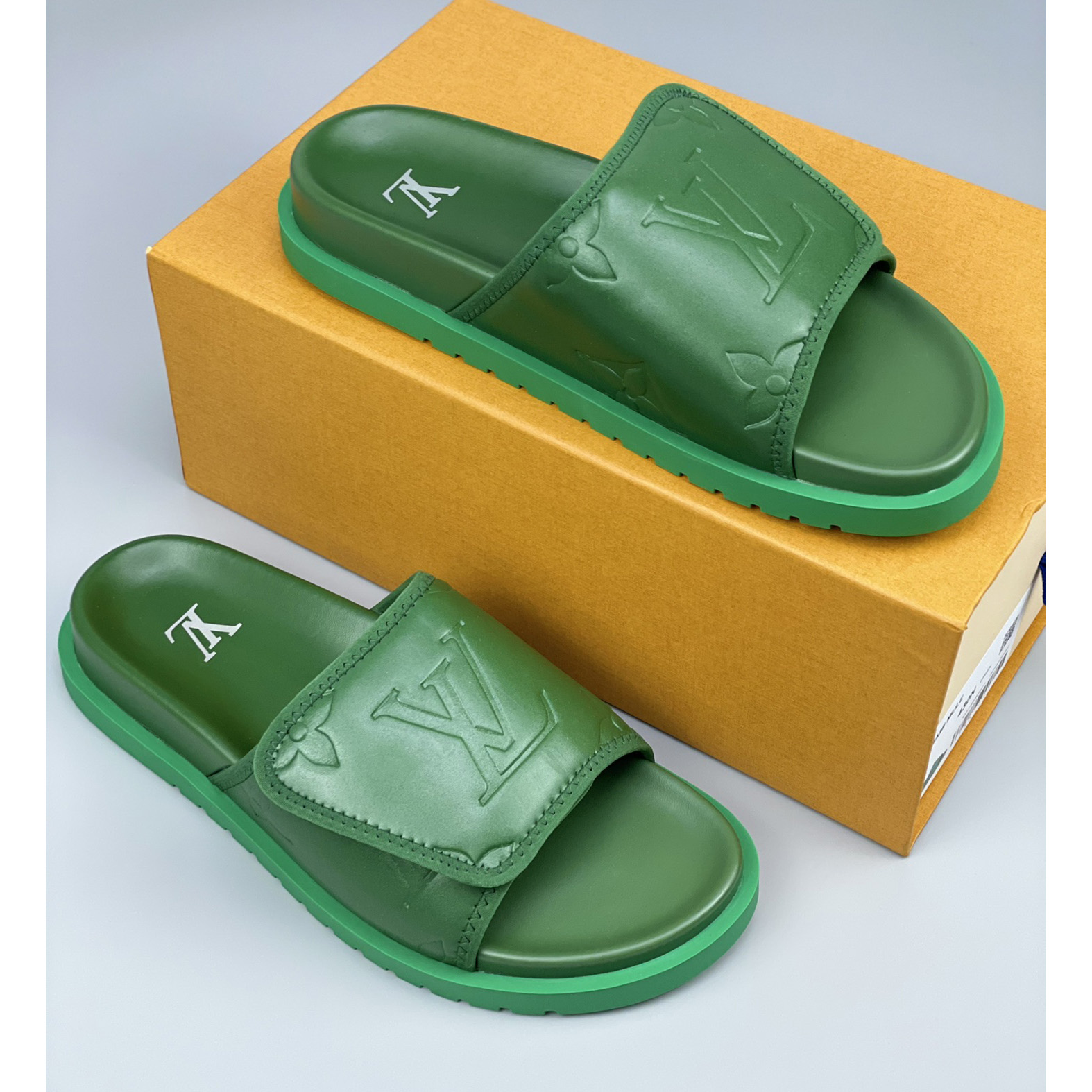 Louis Vuitton Miami Mule - EUR FASHION
