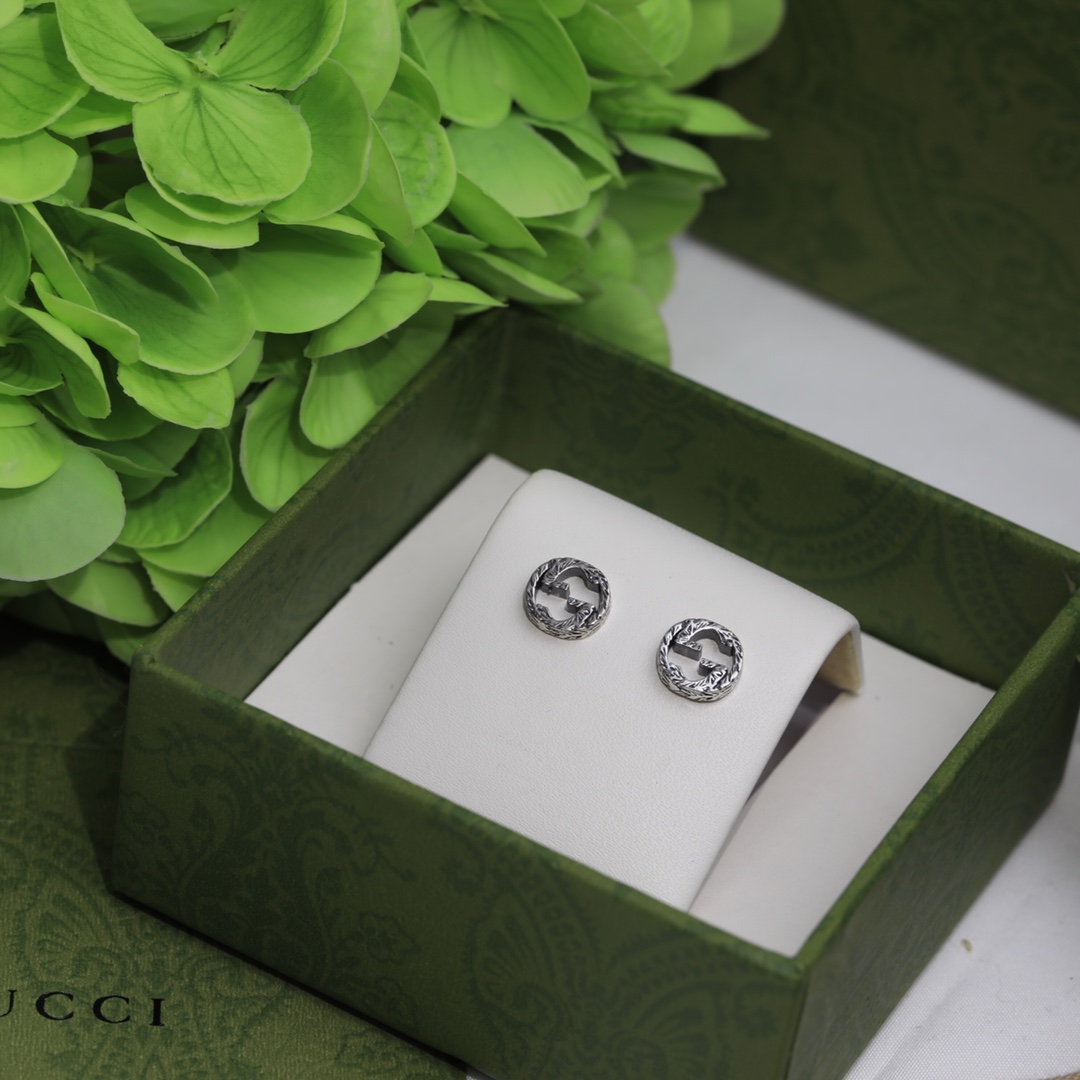 Gucci Interlocking G earrings In Silver - EUR FASHION