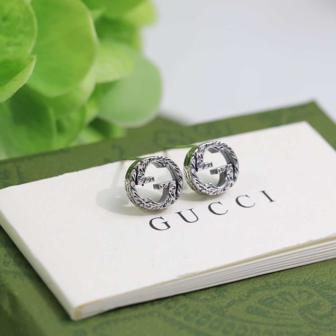 Gucci Interlocking G earrings In Silver - EUR FASHION