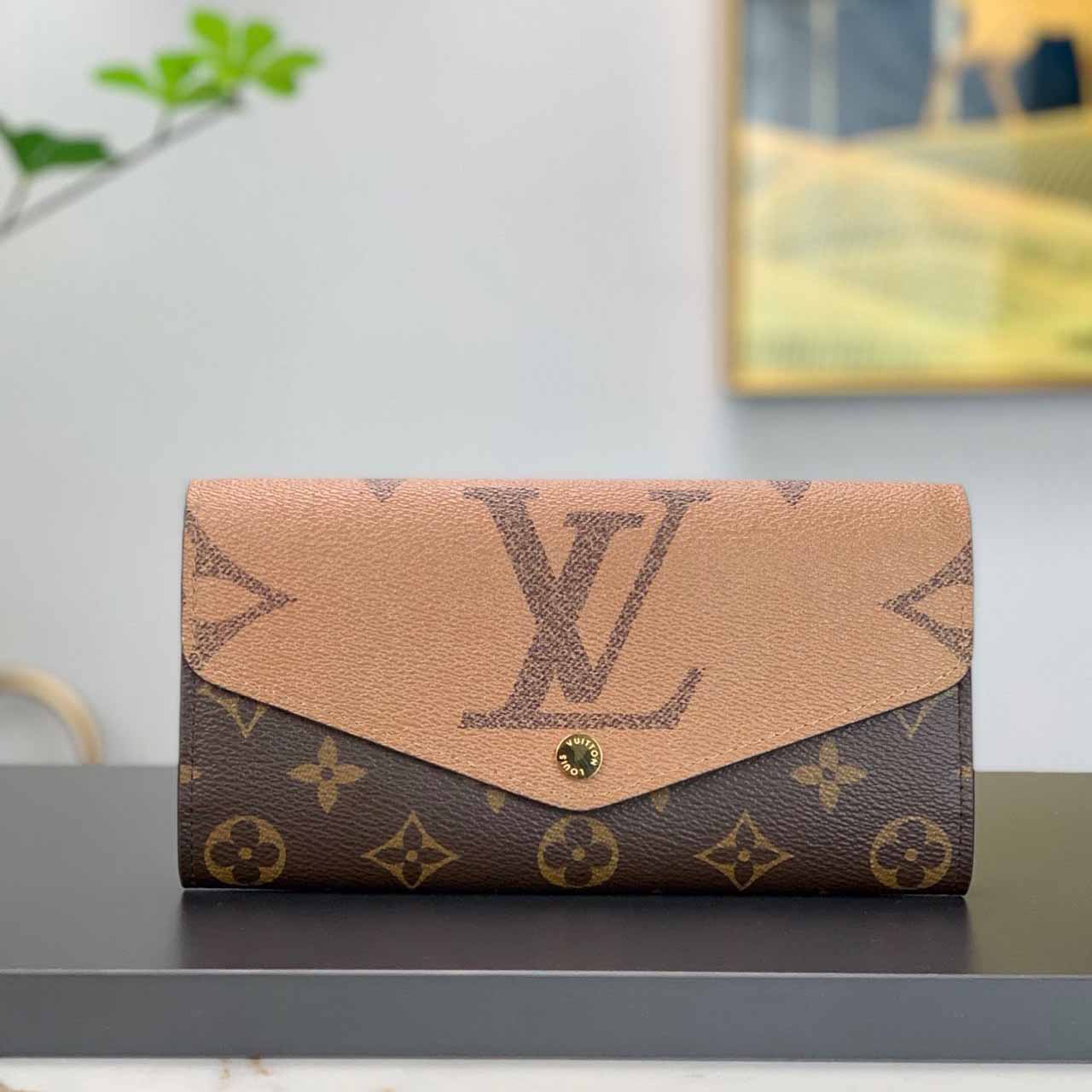Louis Vuitton  Sarah Wallet (19-10.5-2CM)   M80726 - EUR FASHION