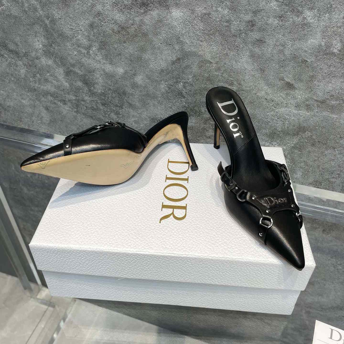 Dior Black Leather Pump - EUR FASHION