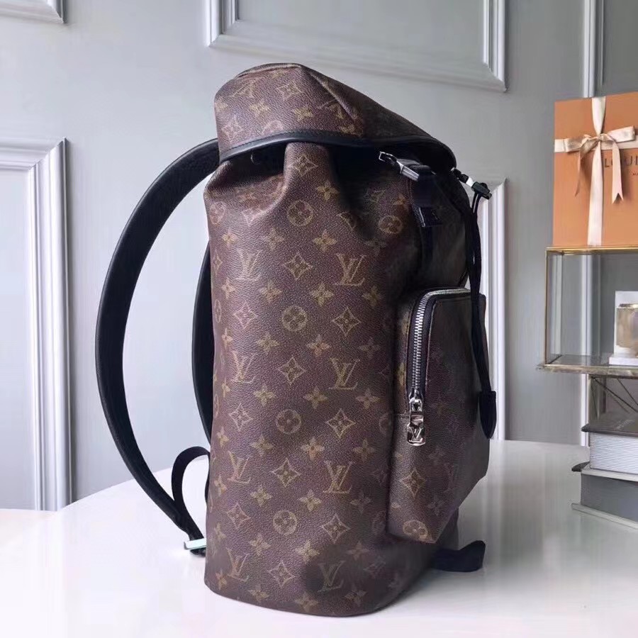 Louis Vuitton Christopher PM (22-44-15cm)   M43735 - EUR FASHION