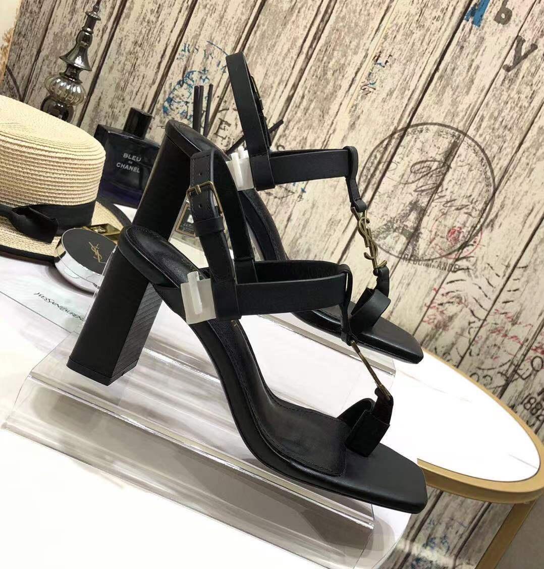 Saint Laurent Cassandra Heeled Sandals In Smooth Leather With Gold-Tone Monogram - EUR FASHION