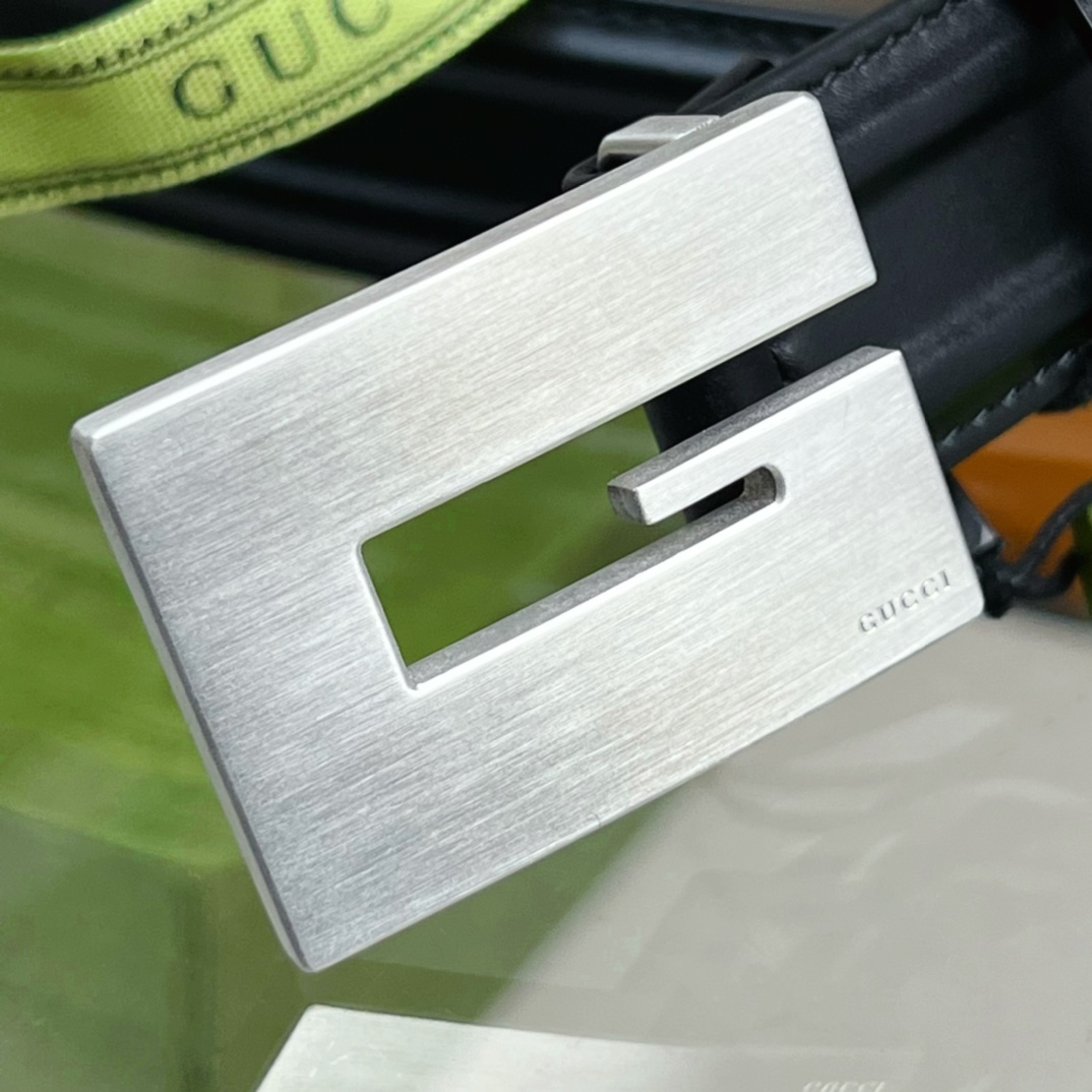 Gucci Thin Belt With Engraved Square G Buckle - EUR FASHION