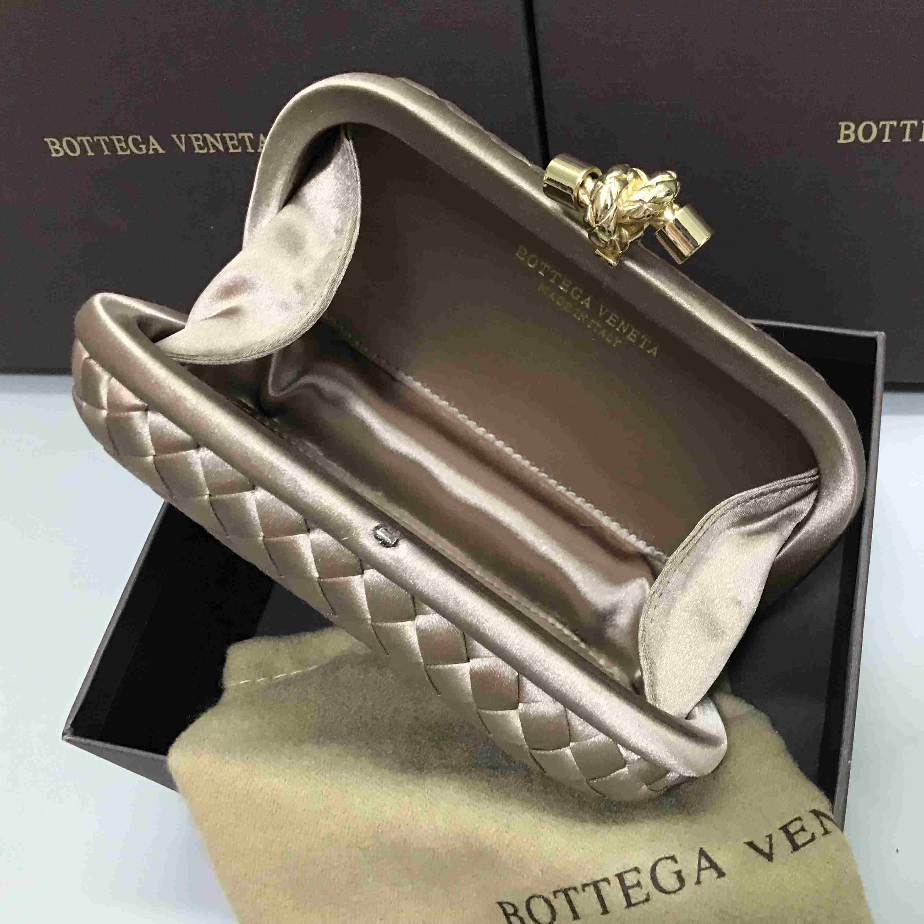 Bottega Veneta Pochette Knot Silk Clutch Bag(16.5-10-5cm)   B7750 - EUR FASHION
