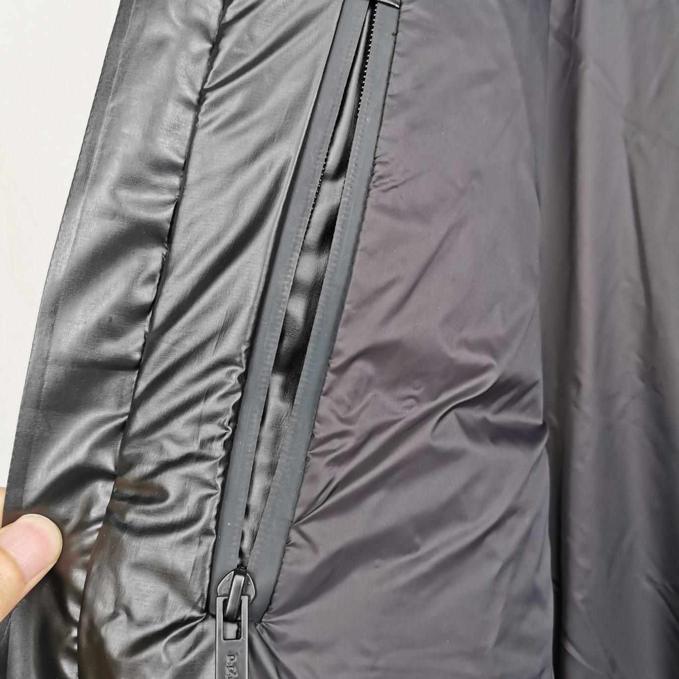 Prada Cropped Technical Nylon Down Jacket - EUR FASHION