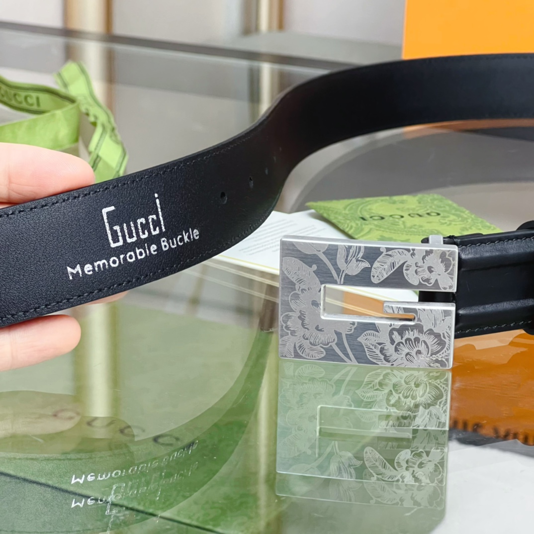 Gucci Thin Belt With Engraved Square G Buckle - EUR FASHION
