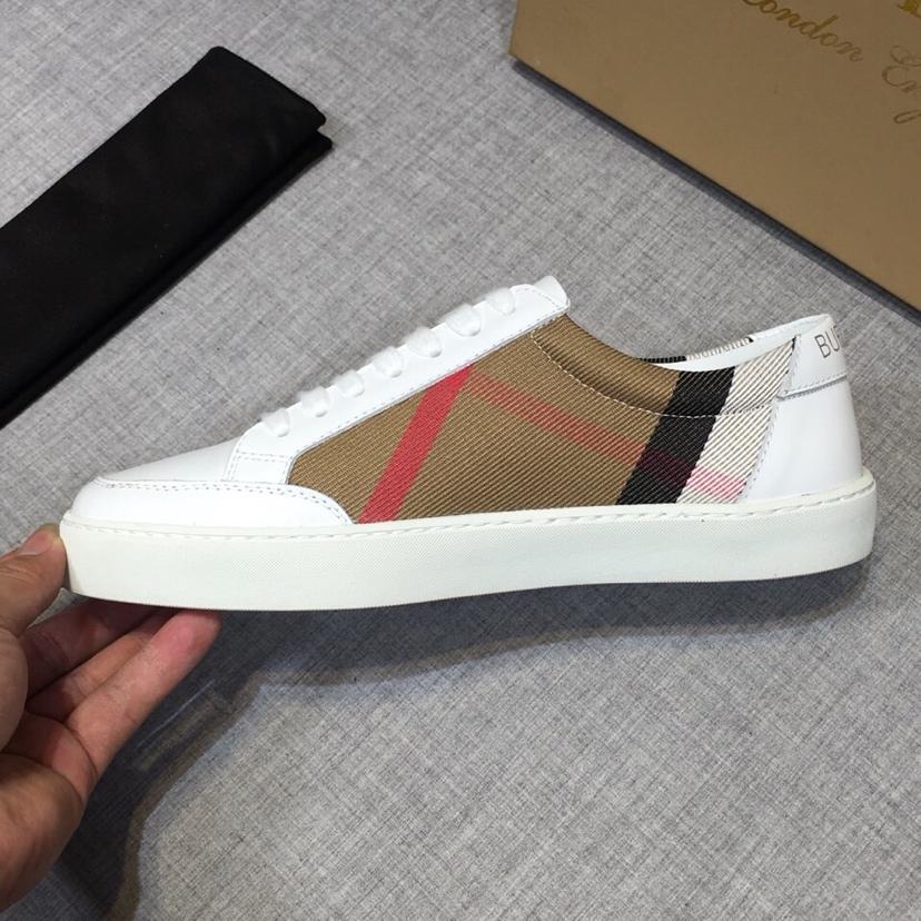 Burberry House Check And Leather Sneakers - EUR FASHION