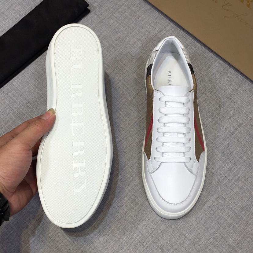 Burberry House Check And Leather Sneakers - EUR FASHION