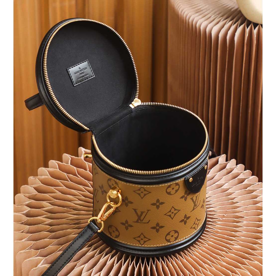 Louis Vuitton Cannes(15-17-15cm)      M43986 - EUR FASHION