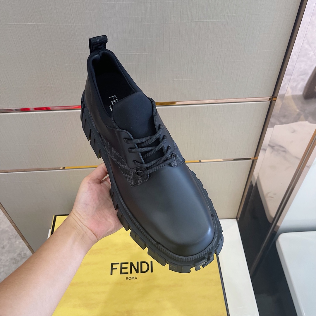Fendi Black Leather Lace-Ups - EUR FASHION