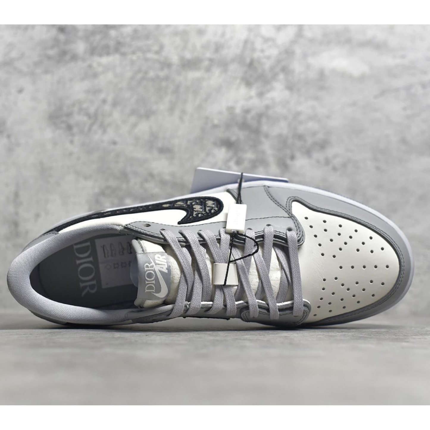 Dior x Air Jordan 1  Low Sneaker  - EUR FASHION