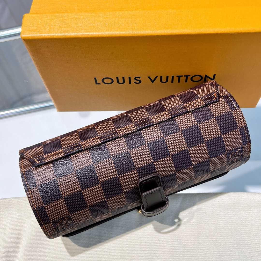 Louis Vuitton  3 Watch Case    - EUR FASHION