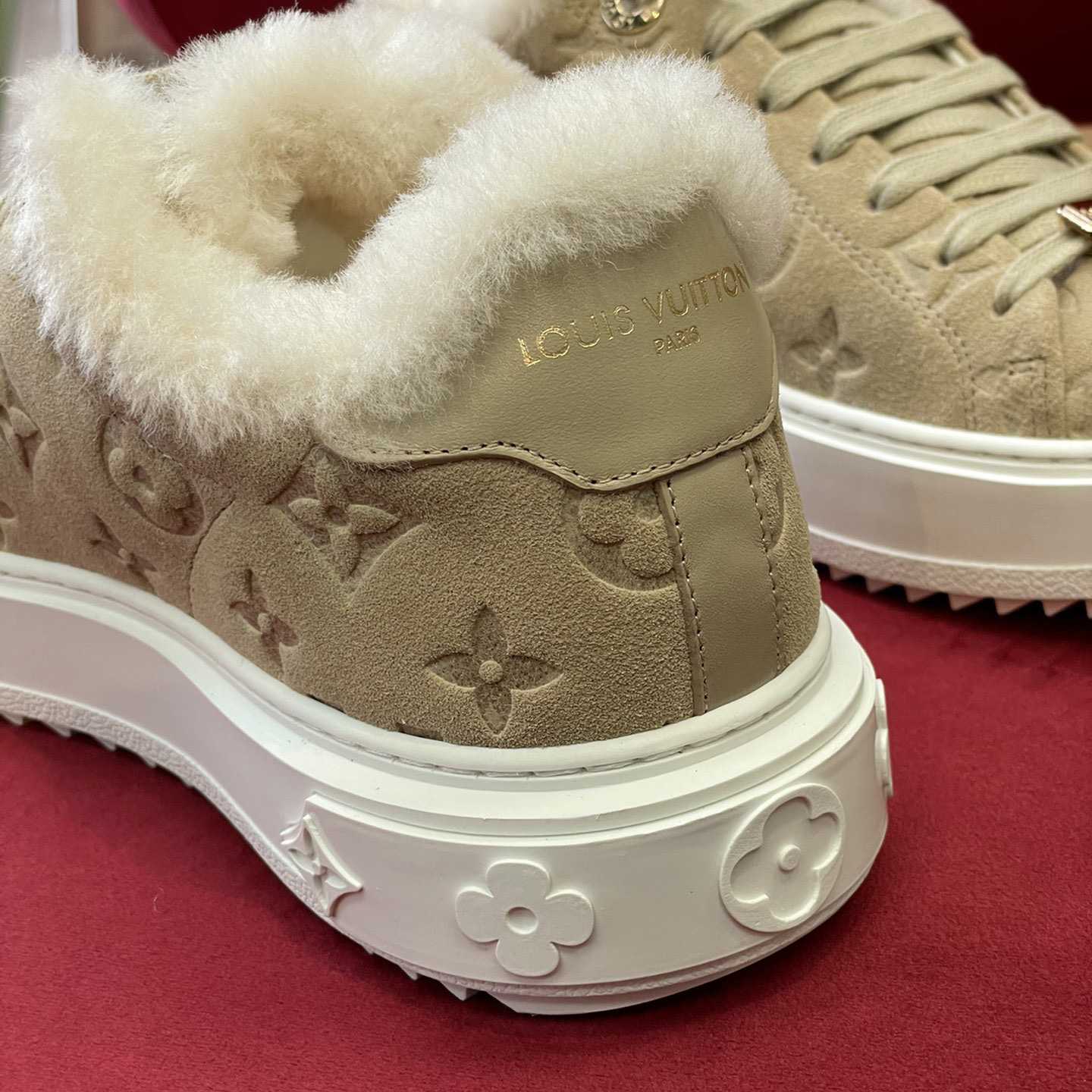 Louis Vuitton Time Out Sneakers (upon uk size)    1AADZ9 - EUR FASHION