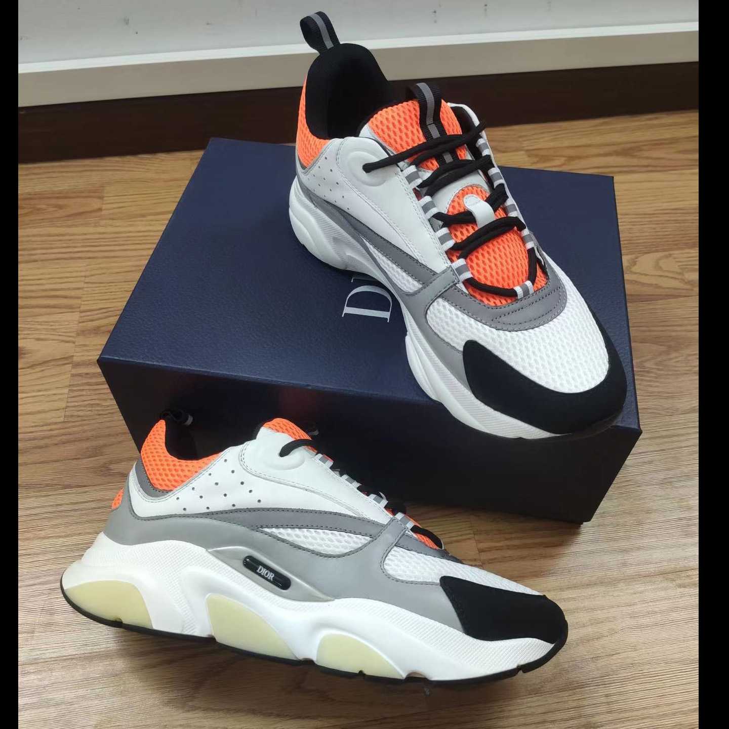 Dior B22 Sneaker  - EUR FASHION