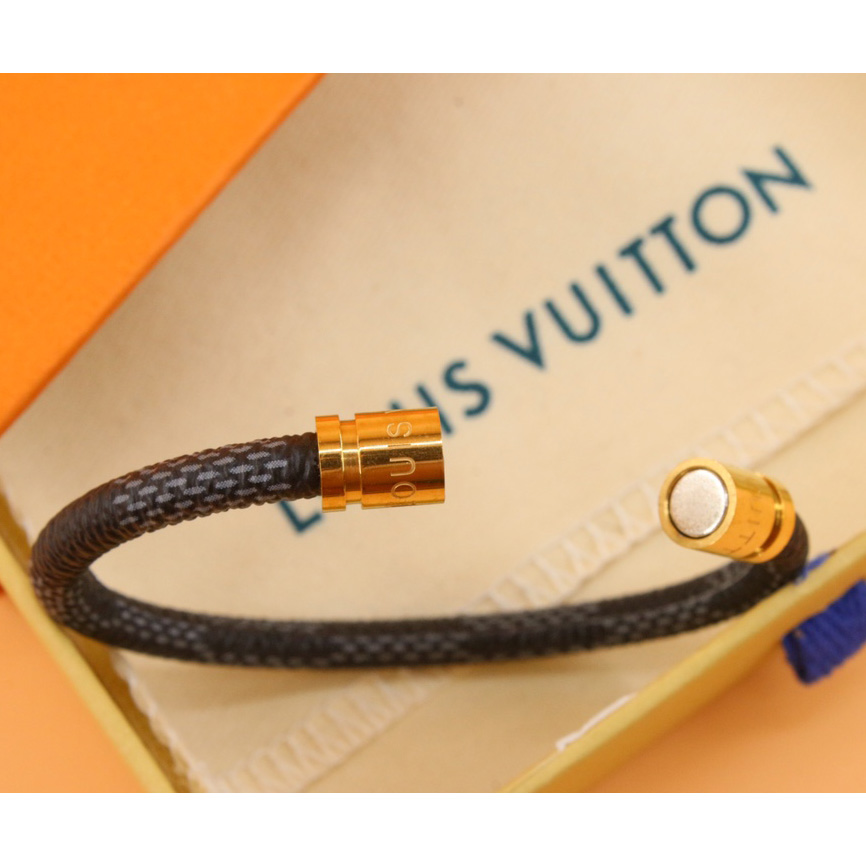 Louis Vuitton LV Confidential Bracelet - EUR FASHION