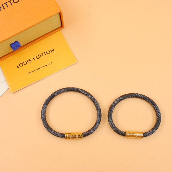 Louis Vuitton LV Confidential Bracelet - EUR FASHION