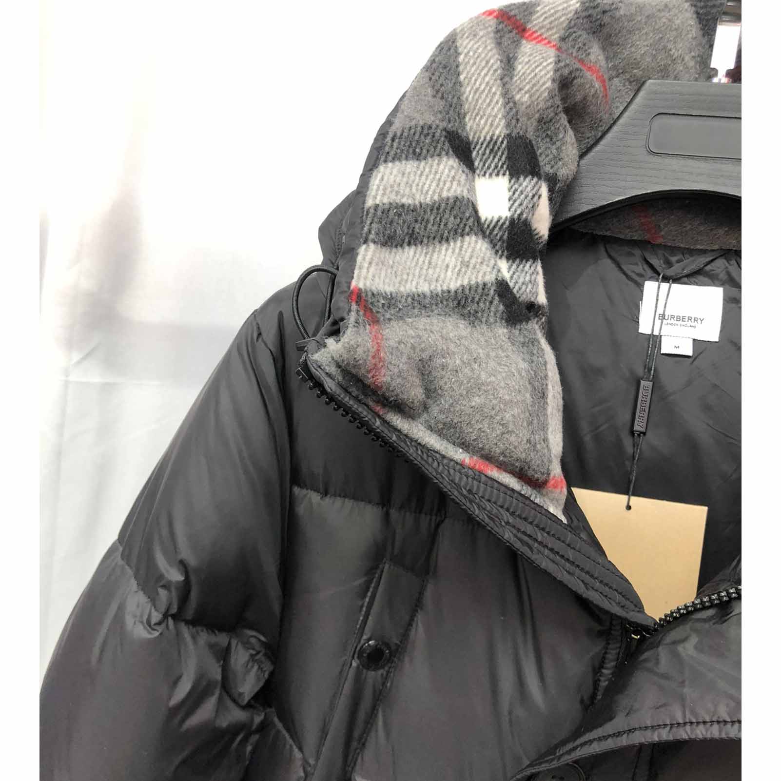 Burberry Logo Appliqué Nylon Puffer Coat - EUR FASHION