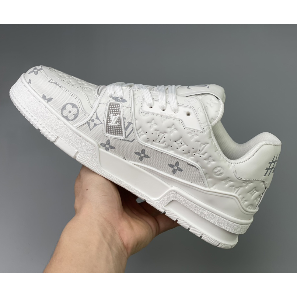 Louis Vuitton Trainer Sneaker (Upon UK Size) - EUR FASHION
