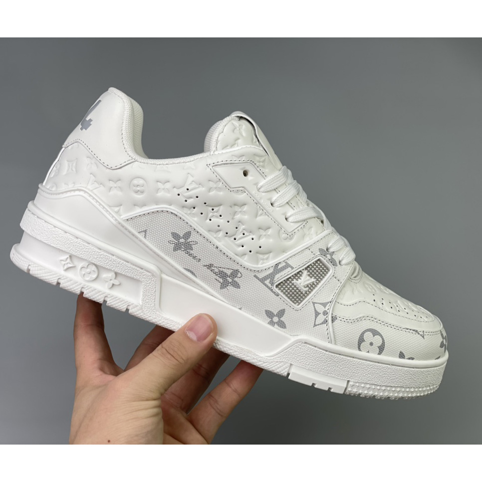 Louis Vuitton Trainer Sneaker (Upon UK Size) - EUR FASHION