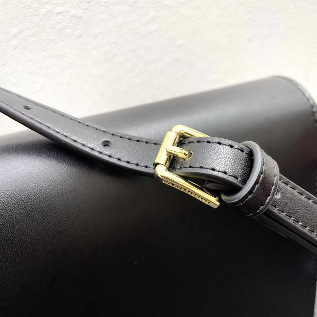 Dolce & Gabbana Calfskin DG Logo Crossbody Bag(20-16-5cm) - EUR FASHION