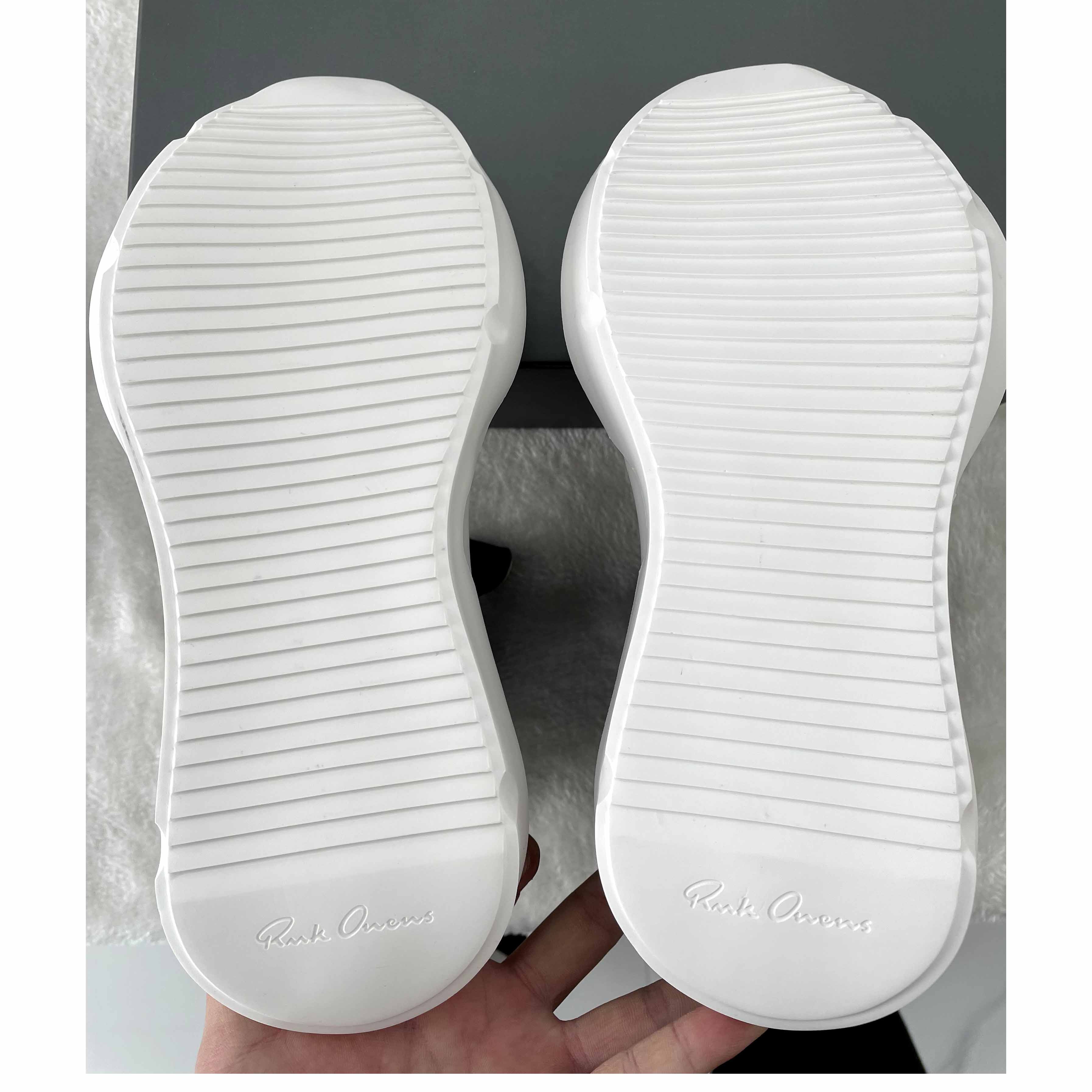 Rick Owens High Top Sneakers - EUR FASHION