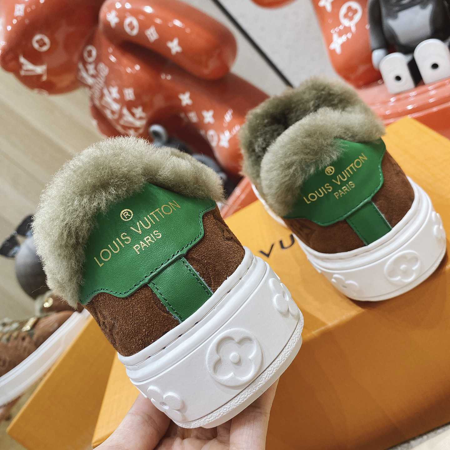 Louis Vuitton Time Out Sneakers - EUR FASHION