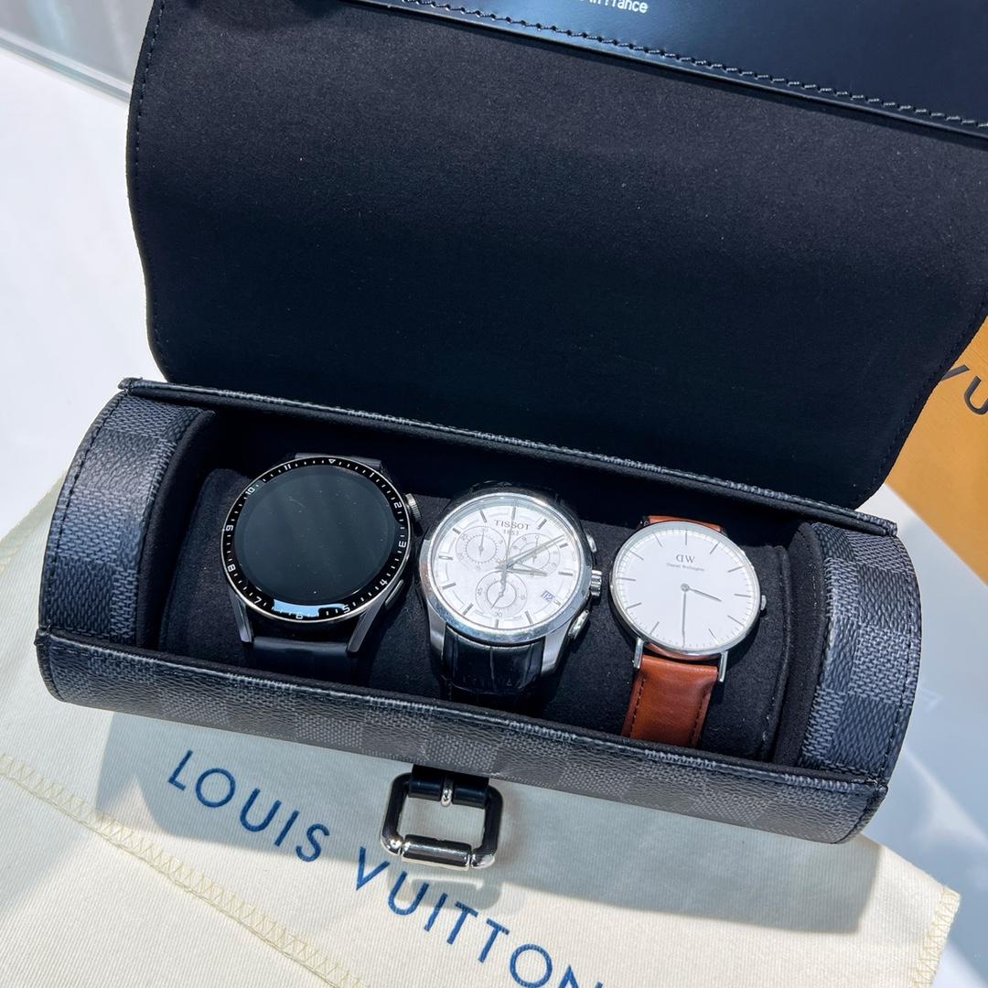 Louis Vuitton  3 Watch Case    - EUR FASHION