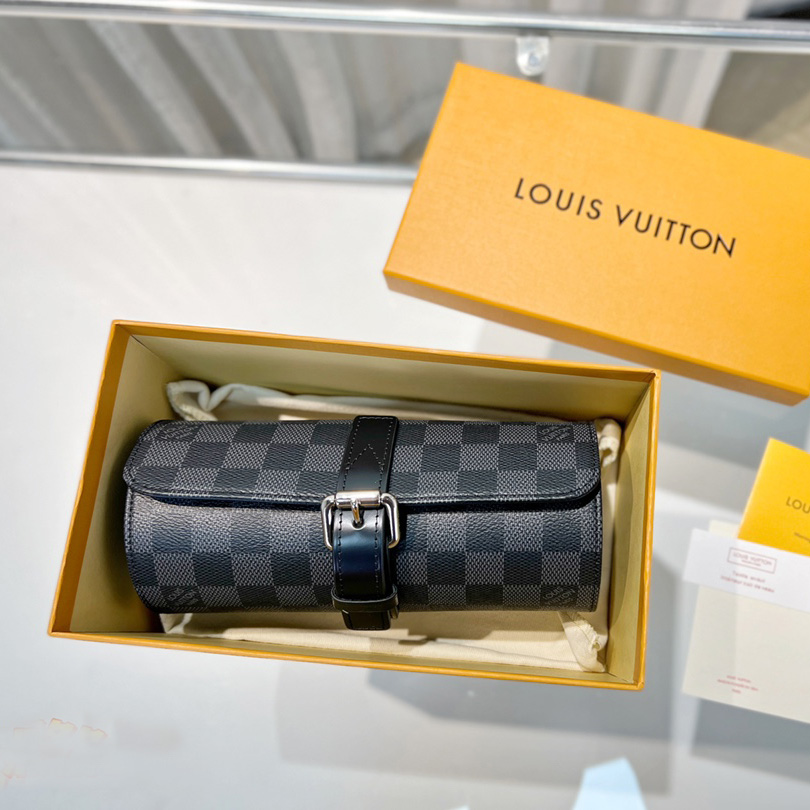 Louis Vuitton  3 Watch Case    - EUR FASHION