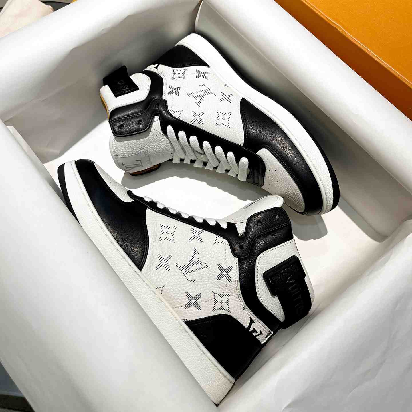 Louis Vuitton Rivoli Sneaker Boot     - EUR FASHION