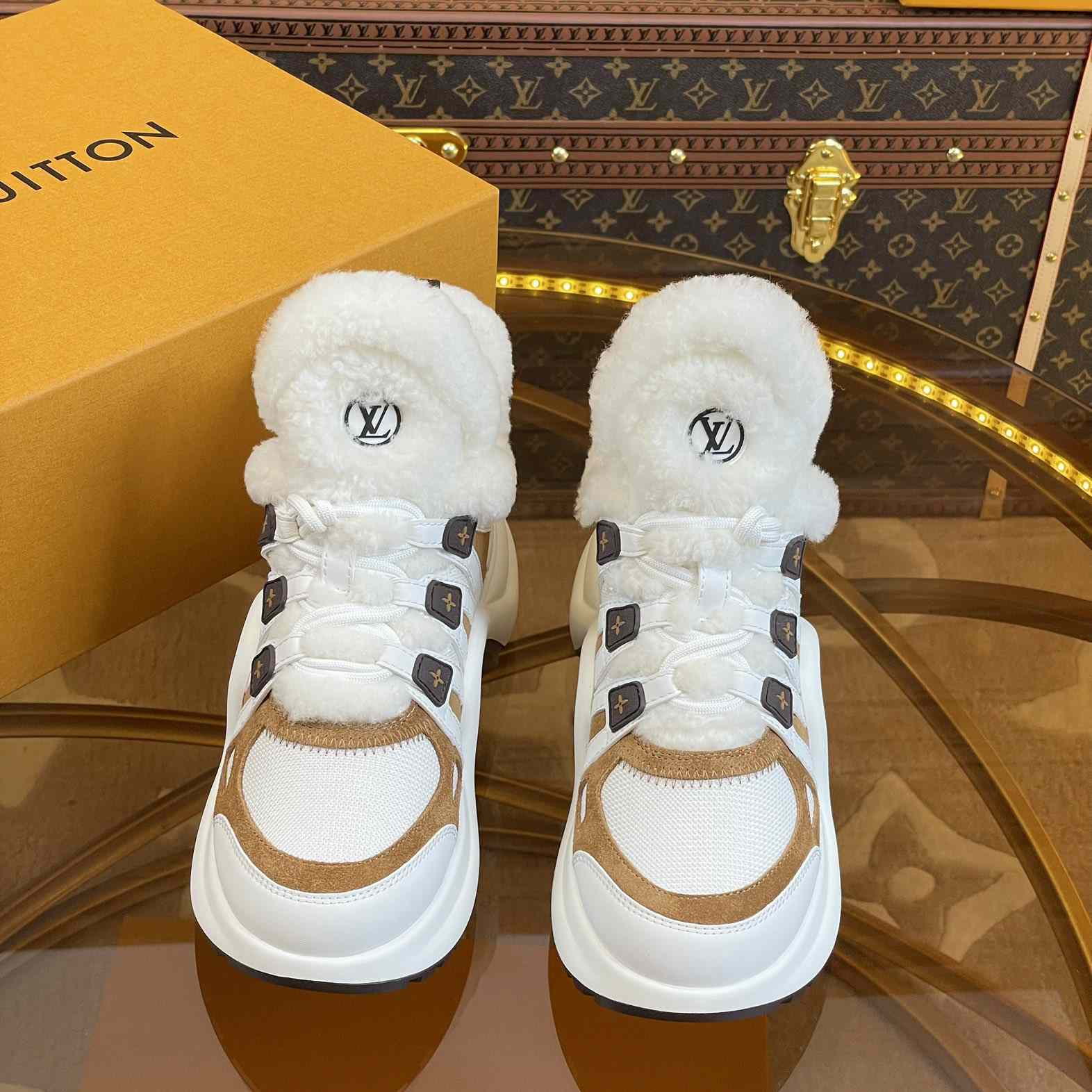Louis Vuitton LV Archlight Sneaker       1AACQM - EUR FASHION
