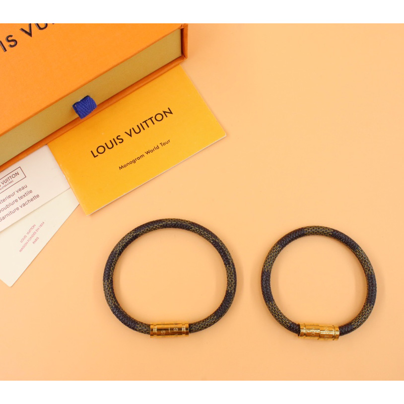 Louis Vuitton LV Confidential Bracelet - EUR FASHION
