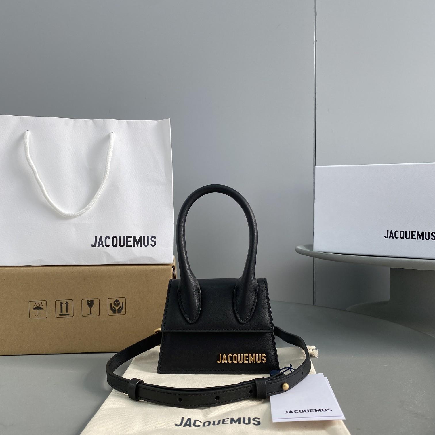 Jacquemus Le Chiquito Signature Leather Mini Handbag.(12-8-5cm) - EUR FASHION
