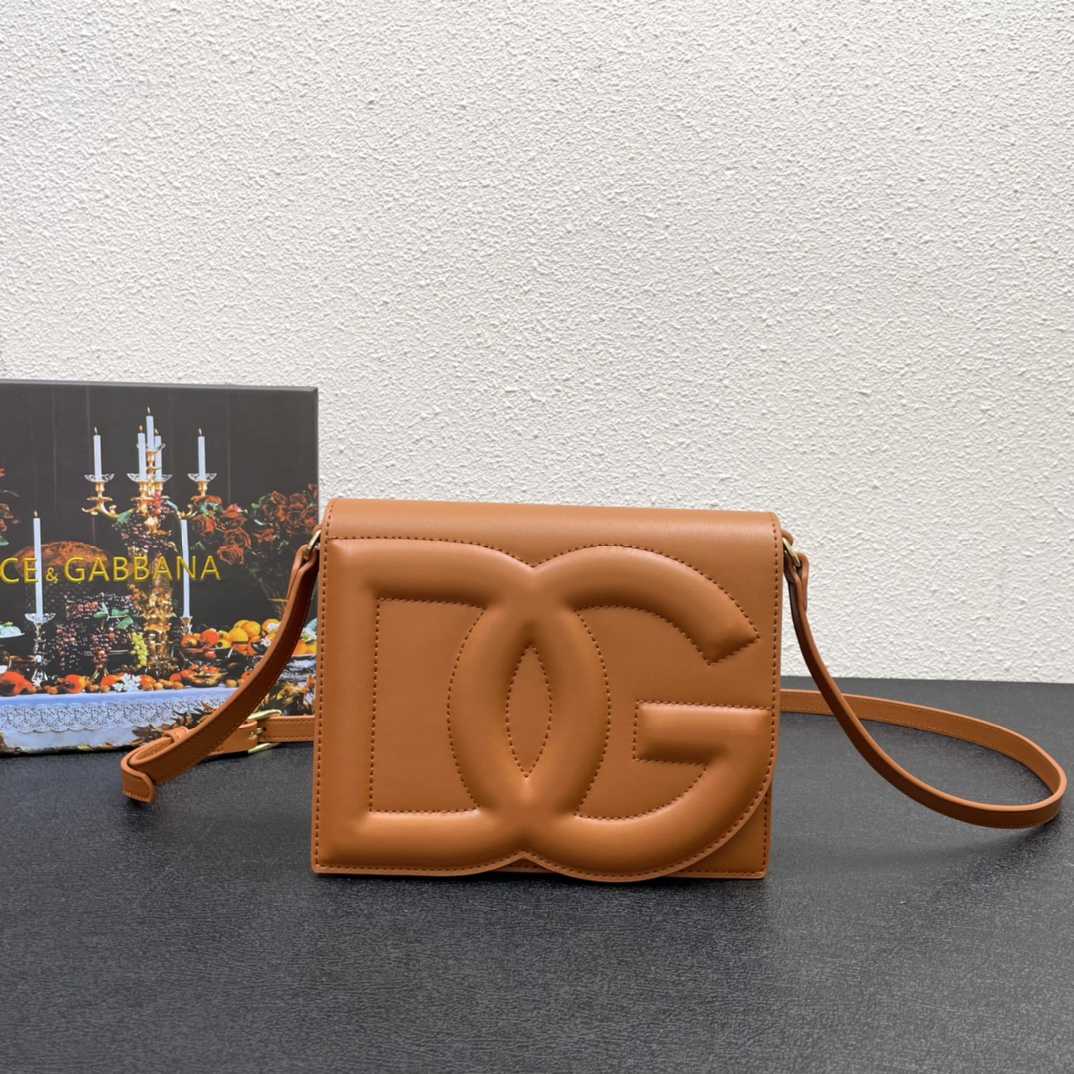 Dolce & Gabbana Calfskin DG Logo Crossbody Bag(20-16-5cm) - EUR FASHION
