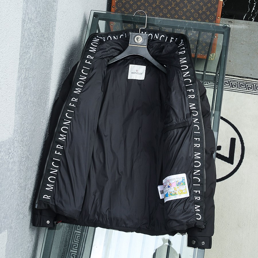 Moncler Short Down Jacket - EUR FASHION