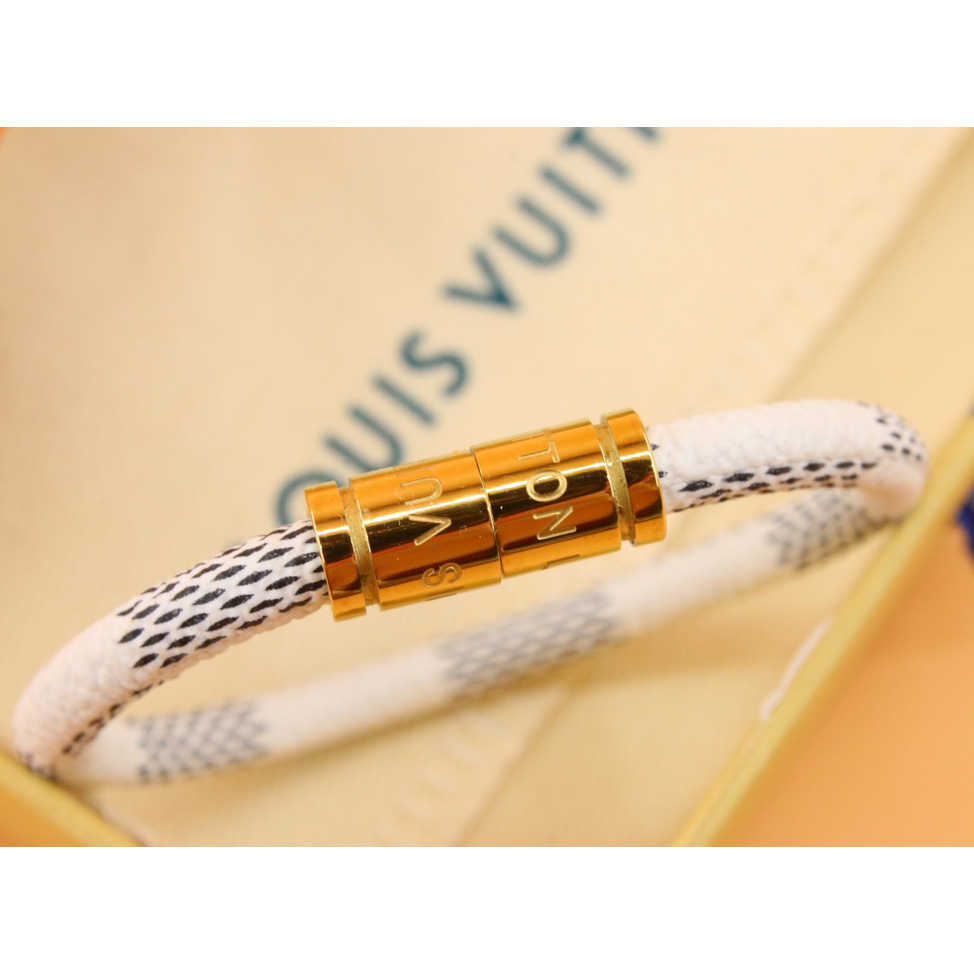 Louis Vuitton LV Confidential Bracelet - EUR FASHION