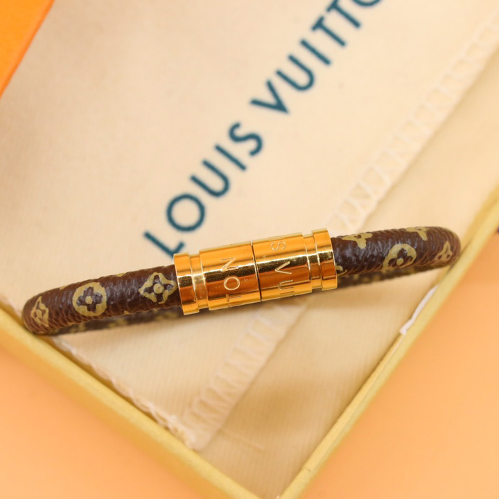 Louis Vuitton LV Confidential Bracelet - EUR FASHION