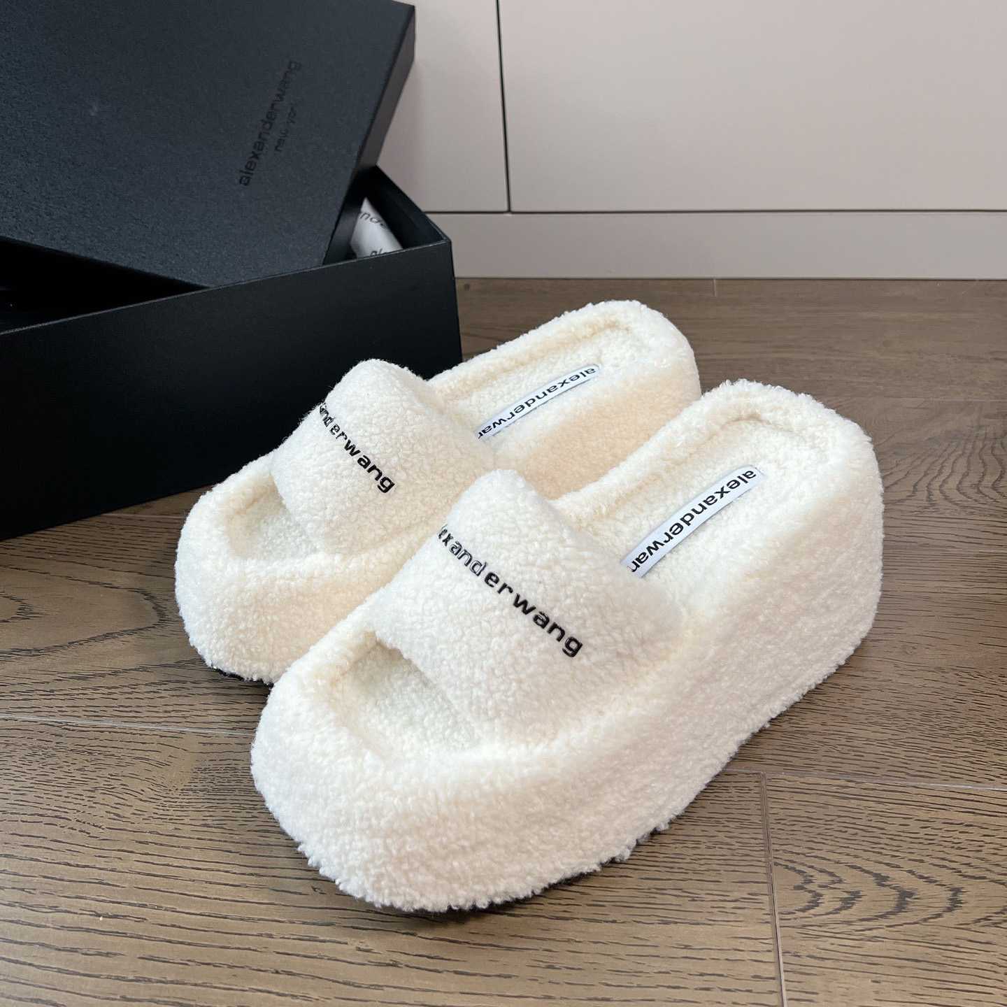 Alexander Wang Slide - EUR FASHION