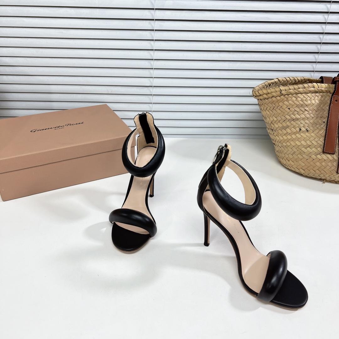 Gianvito Rossi Leather Bijoux Sandals - EUR FASHION