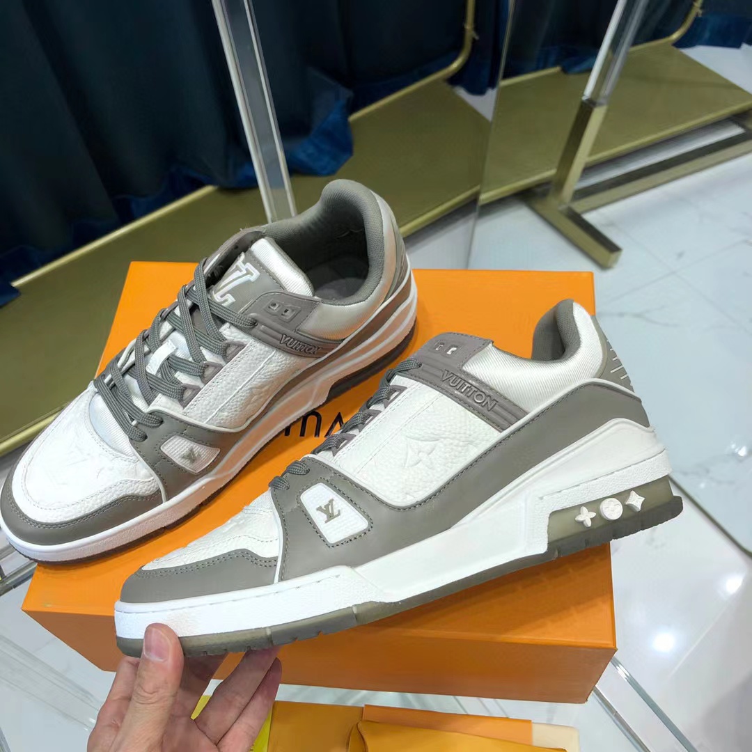 Louis Vuitton Trainer Sneaker (Upon UK Size) - EUR FASHION