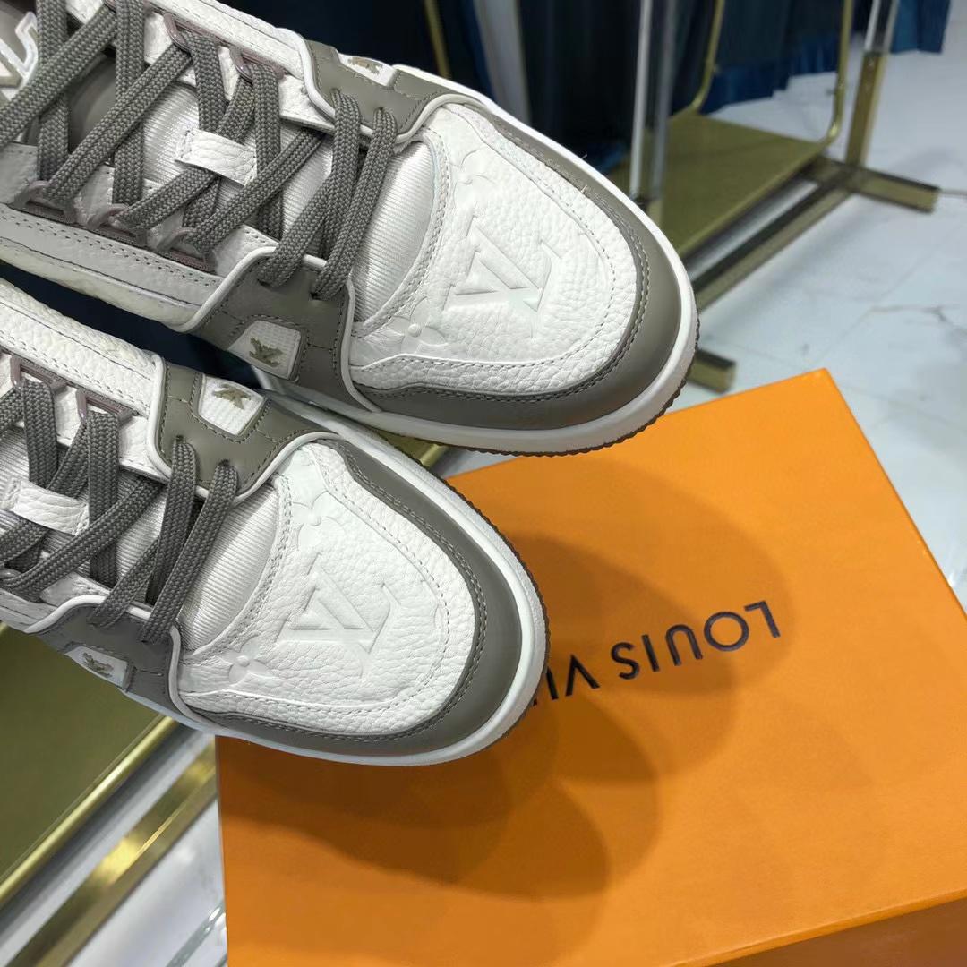 Louis Vuitton Trainer Sneaker (Upon UK Size) - EUR FASHION