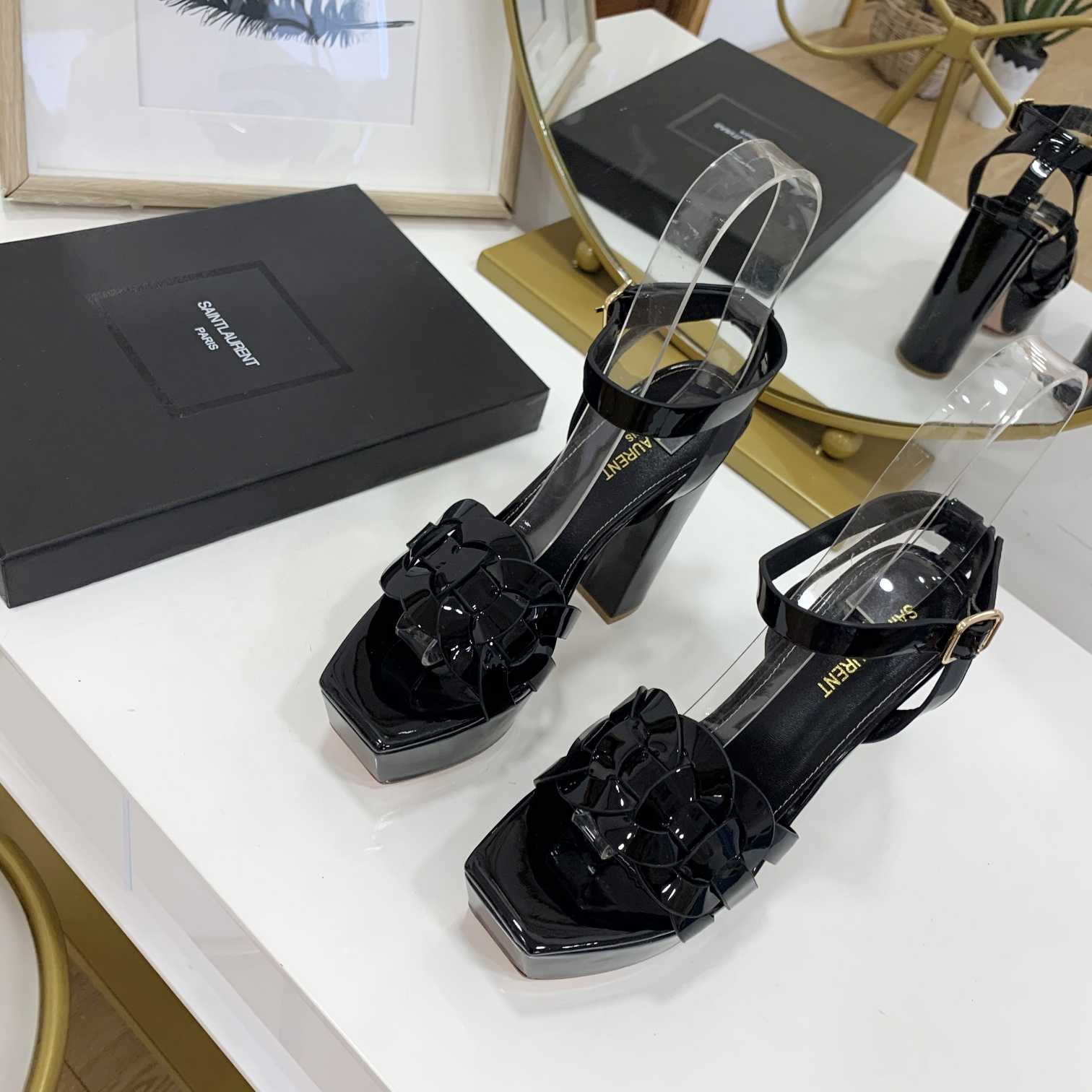 Saint Laurent Patent Leather Sandals - EUR FASHION