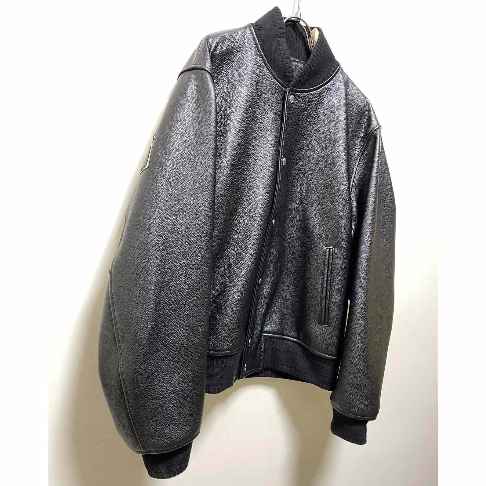 Givenchy Logo Leather Bomber Jacket In Black - EUR FASHION