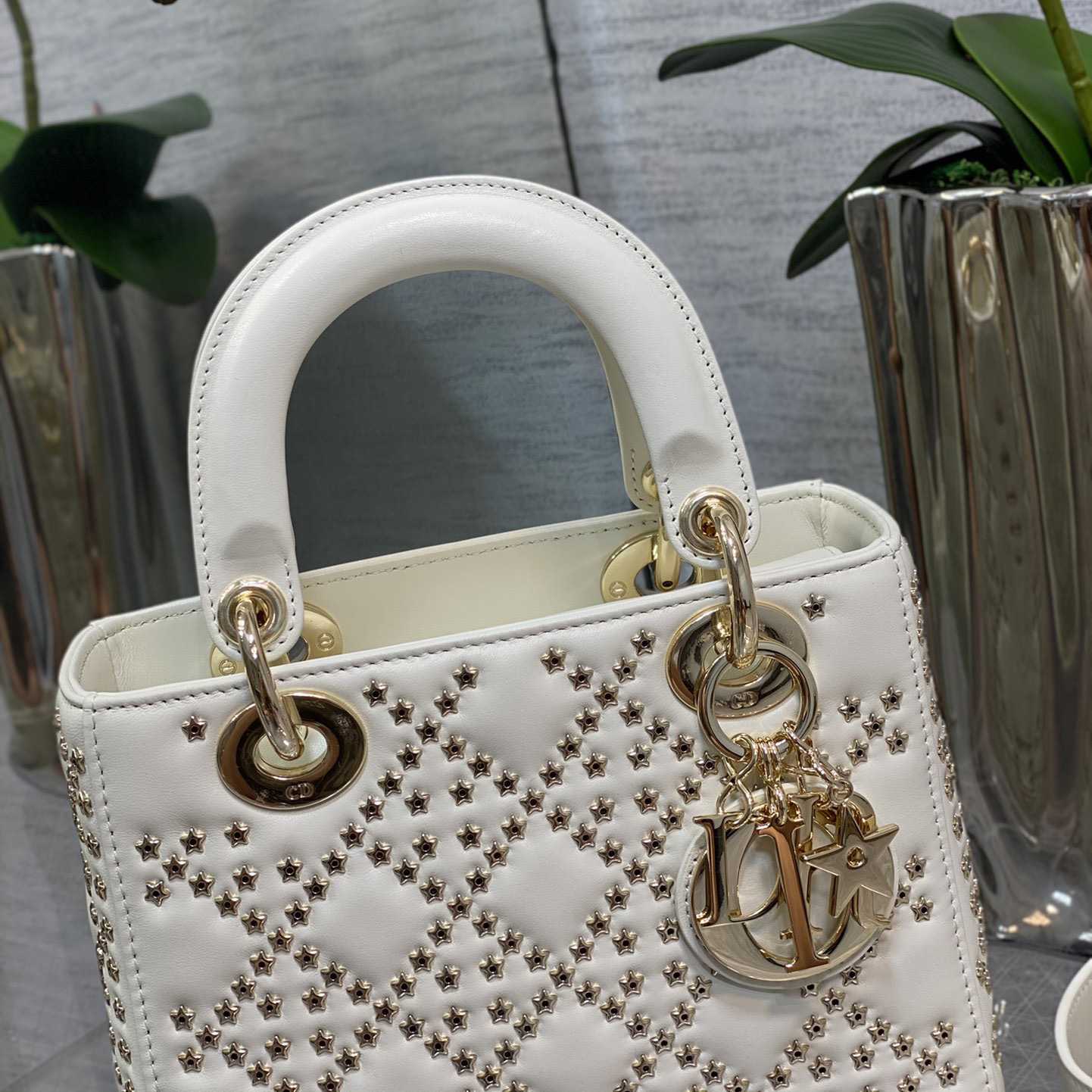 Dior Small Lady Dior Bag    20cm - EUR FASHION
